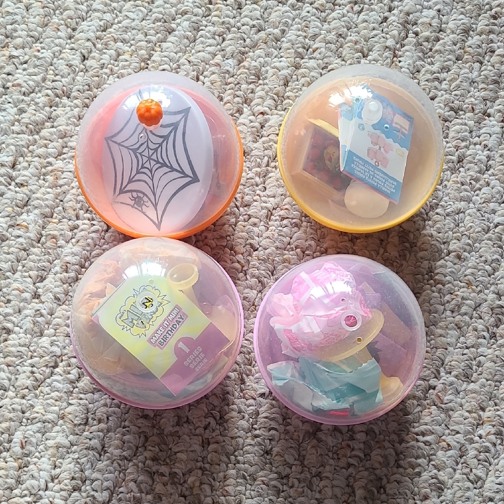 Set of 4 Colorful Toy Capsules
